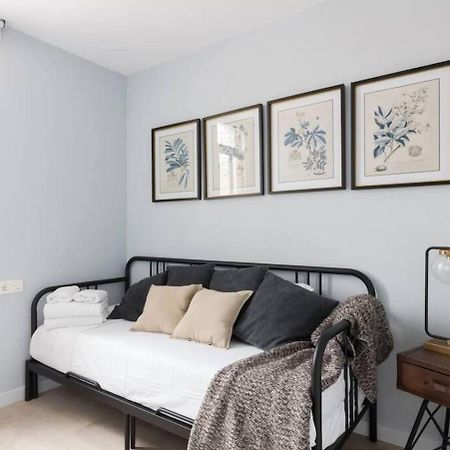 バルセロナ2 Bdr Penthouse In Grciaアパートメント エクステリア 写真